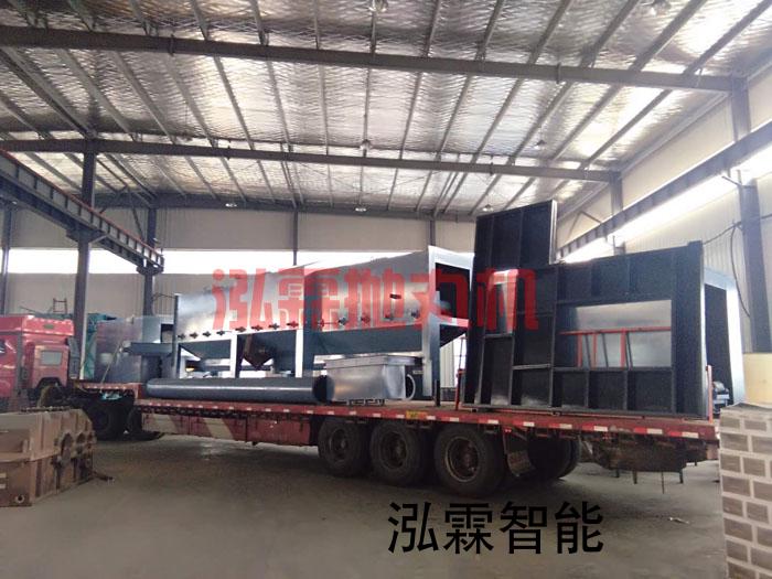 輥道通(tong)過(guo)式(shi)抛丸(wan)機髮徃新(xin)疆烏(wu)魯(lu)木齊(qi)